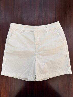 Gloria Vanderbilt White Chino Shorts Size 6 Classic Stretch Cotton